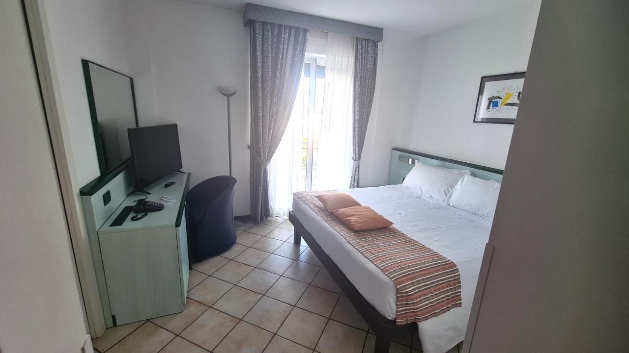 Garden Hotel 4*