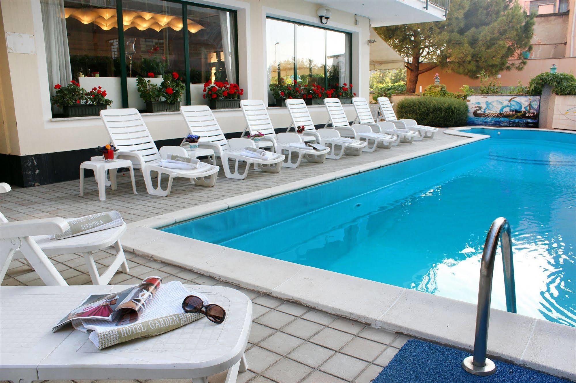 Garden Hotel 4*